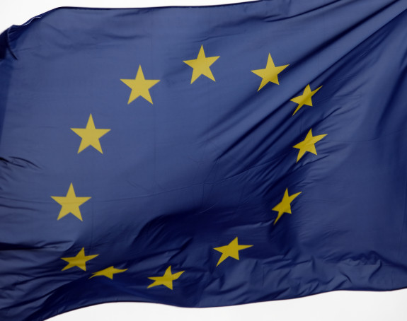 Foto: wehende Europa-Flagge