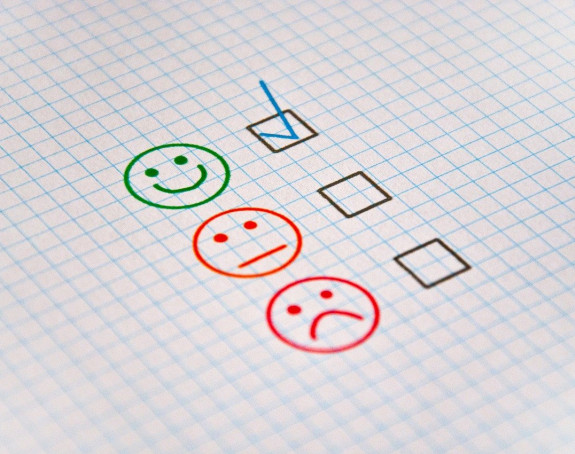 Foto: Drei Smileys grün orange und rot