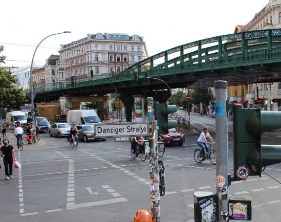 Foto: Kreuzung Danziger Straße, Berlin 
