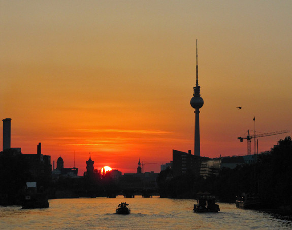 Sonnenuntergang-Berlin-Fernsehturm