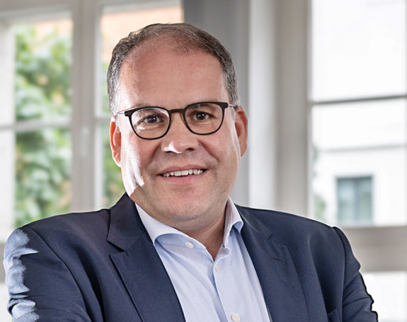 Dr. Henrik Scheller