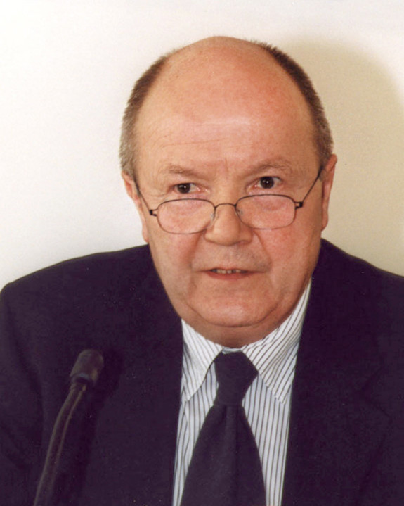 Dr. Albrecht Göschel